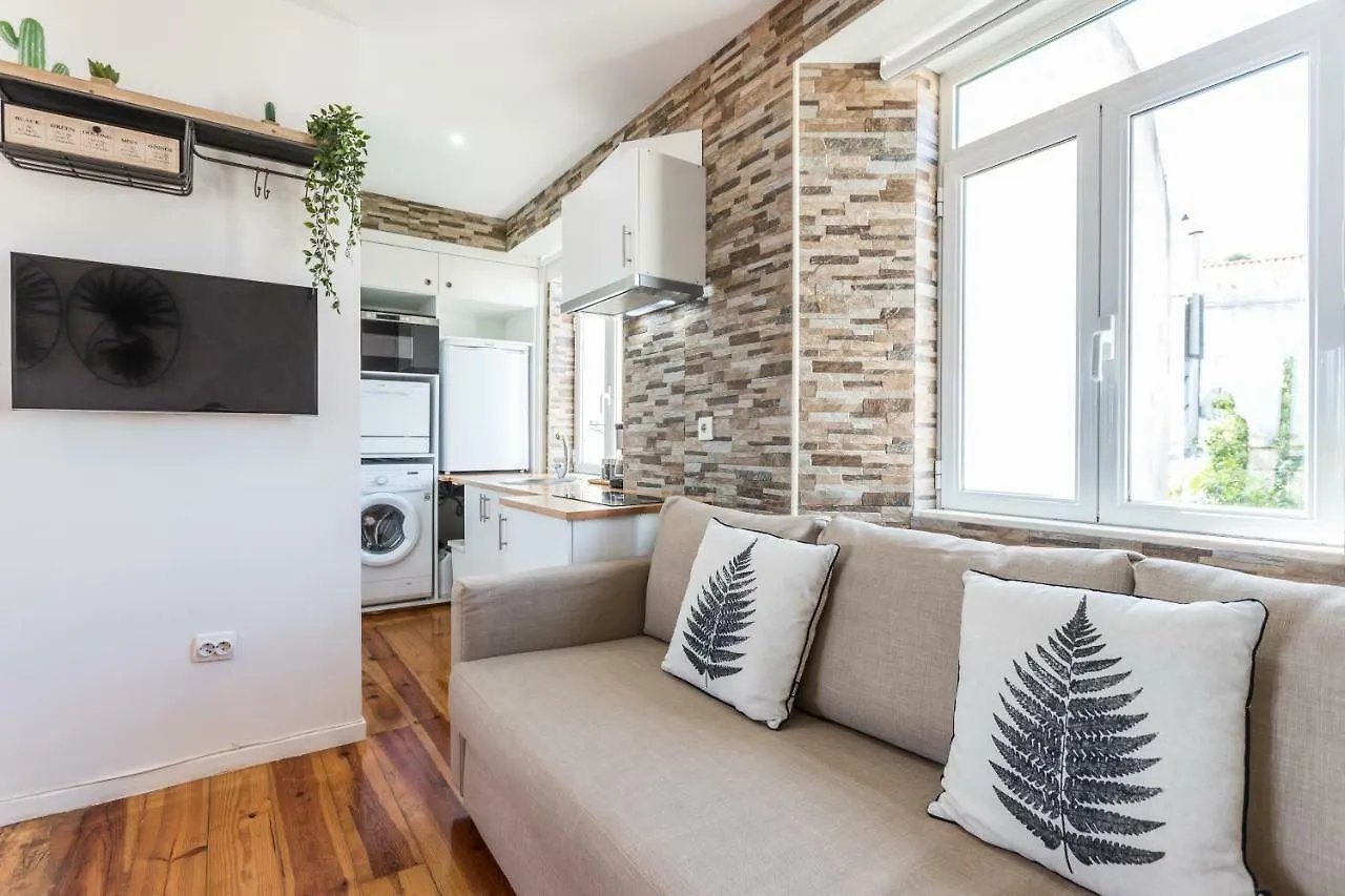 Alfama Vintage Studio Apartment W/ Riverview - By Lu Holidays Lizbona 0*,  Portugalia