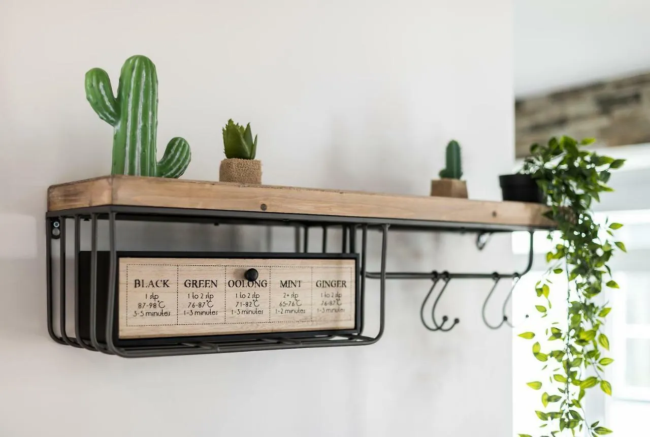 Alfama Vintage Studio Apartment W/ Riverview - By Lu Holidays Lizbona